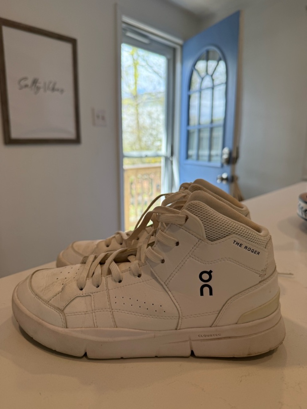 On Running "The Roger" Women’s Clubhouse Mid Sneakers